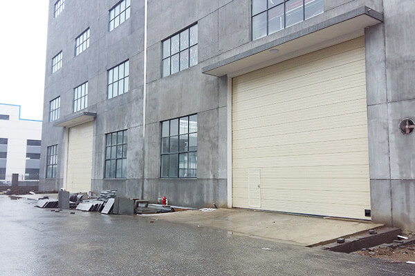 rolling shutter doors vs sectional doors