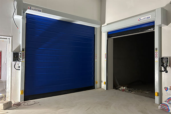 Food cold storage high-speed doors