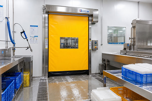 Stainless Steel Rapid Doors in Crate and Tray Washing Rooms